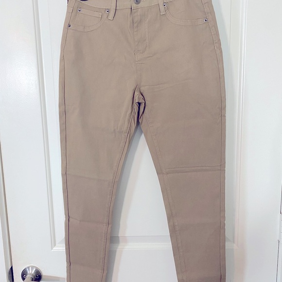 NWT: Fashion Nova Hyperstretch Skinny Pants with 3 Functional Pockets XL-Tan - Picture 10 of 12